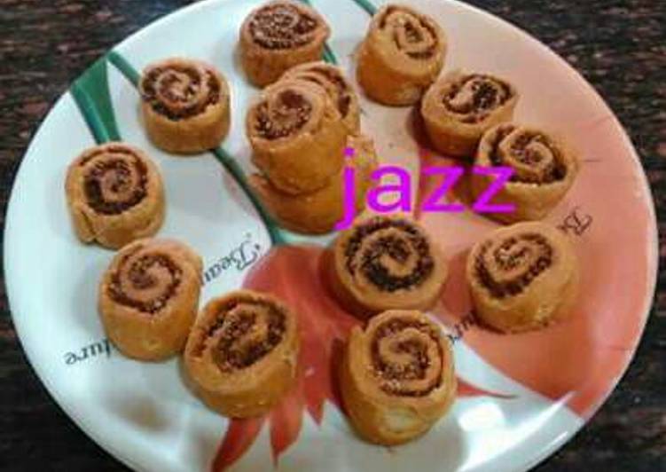 Simple Way to Prepare Winter Bakarwadi
