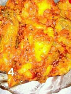 કારેલા નું શાક (Karela Shak Recipe In Gujarati) રેસીપી મુખ્ય ફોટો