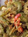 Tumis pare mix telur (no pahit)