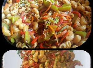 Una foto de Fideos coditos con vegetales salteados y soja. #caminodesabores