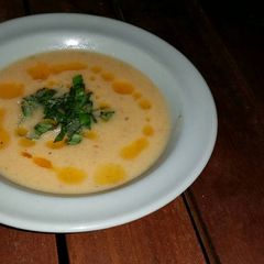 A picture of Cauliflower soup.