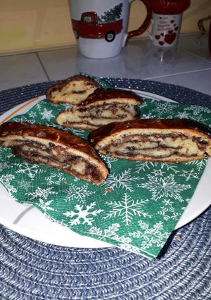Bejgli mogyorókrémes-banános recept fotója