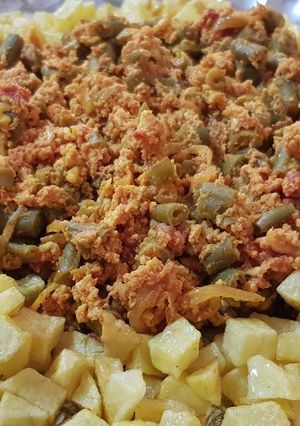 عکسی از دستور خوراک لوبیا سبز راگو بدون گوشت