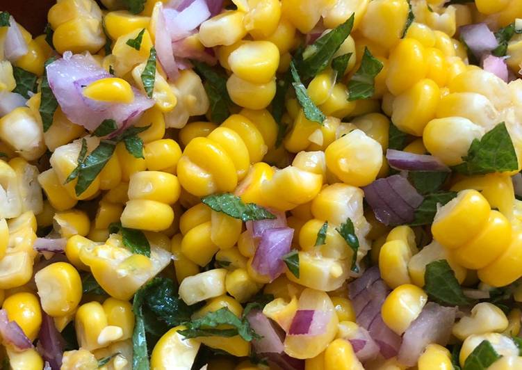 Recipe of Super Quick Homemade Corn and Mint Salad 🌽