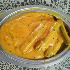 A picture of Drumstick Curry.