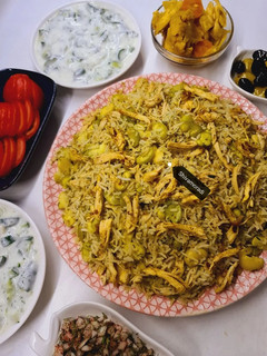 عکسی از دستور باقالی پلو با مرغ ریش ریش