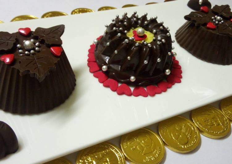 Steps to Make Award-winning Vanilla cake and Oreo stuffed chocolate