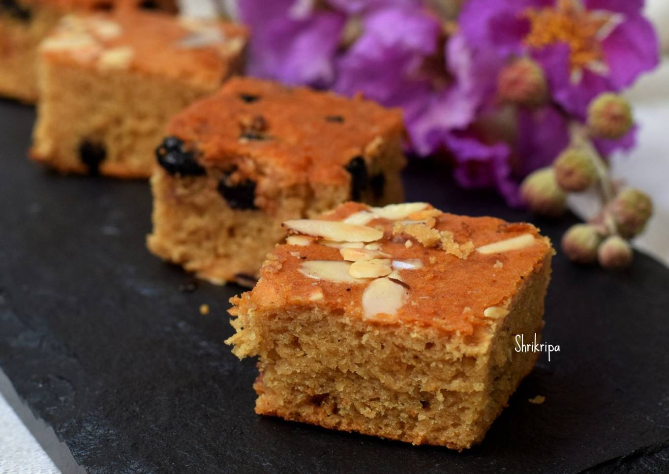 Whole wheat Jaggery Tea Cake: