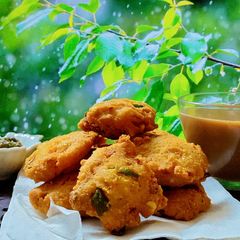 A picture of Chana Vada in baarish- an endless love story.
