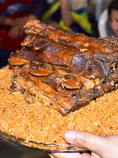 عکسی از دستور چکدرمه ترکمنی با گردن گاو