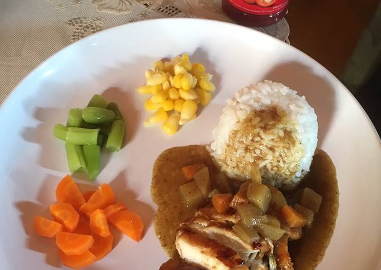 7 Resep: Grilled Chicken with Curry Sauce Anti Ribet!