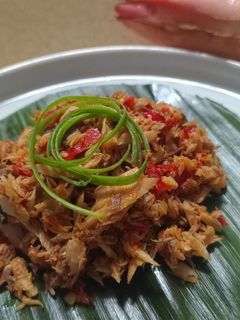 Foto resep Tongkol suwir bunga kecombrang
