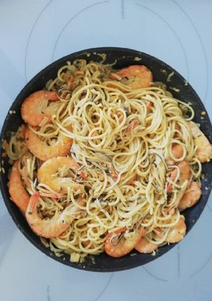 Una foto de Espaguetis, escabeche_curry