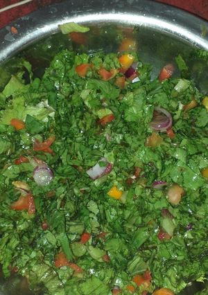 A picture of Local salad.