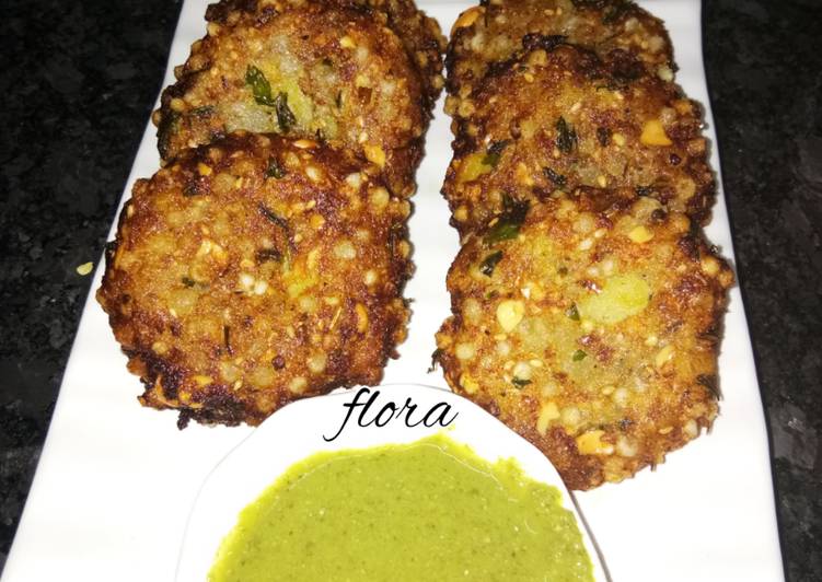 Step-by-Step Guide to Make Favorite Falhari vada