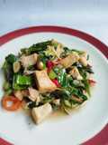 Daun Melinjo Tumis Tahu Pete