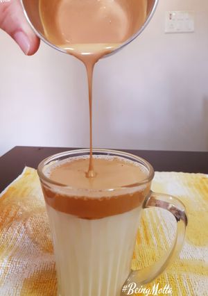 A picture of Dalgona hot coffee.