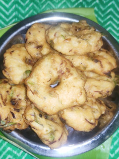 உளுந்து வடை செய்முறை முக்கிய புகைப்படம்