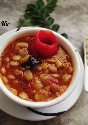 વાલ ની સબ્જી (Val Sabji Recipe In Gujarati) રેસીપી મુખ્ય ફોટો