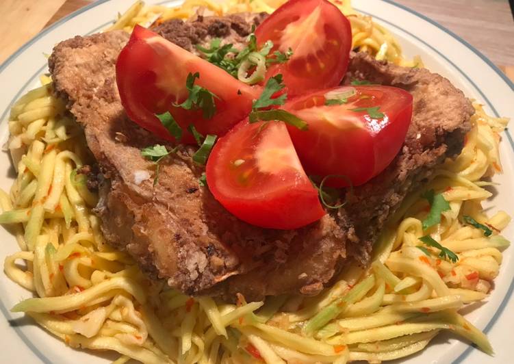 Recipe of Speedy Gluten free Deep Fried Snapper with Green Mango Salad