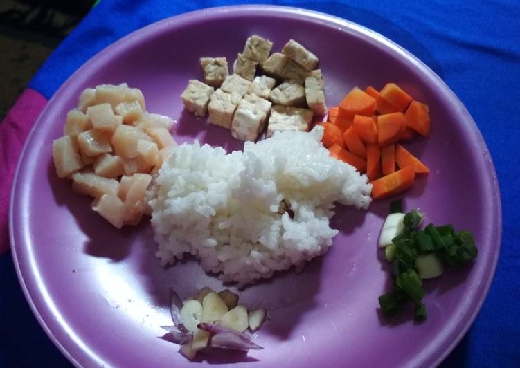 Resep: Bubur Ayam, wortel, tempe (MPASI 6+ Menu Lengkap) yang Renyah