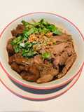 ก๋วยเตี๋ยวน้ำตกเนื้อ