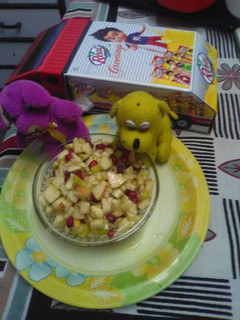 फ्रूट चाट (Fruit chat recipe in hindi) रेसिपी मुख्य फोटो