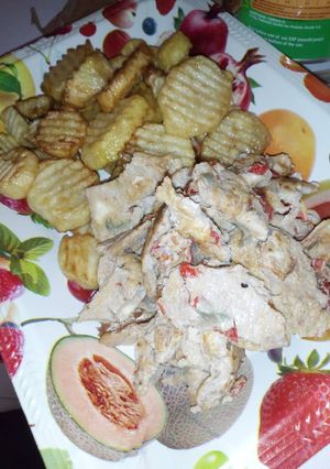 A picture of Fried Parish potatoes with scramble aggs.