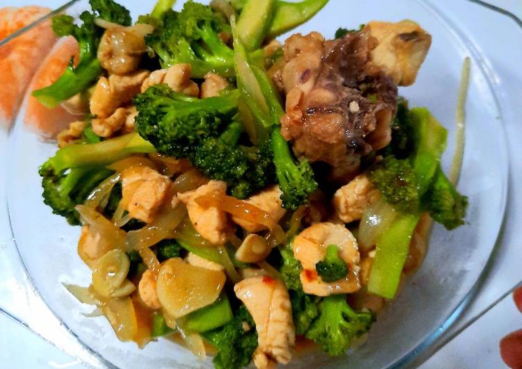 Resep Ayam Cah Brokoli 🥦 Lezat