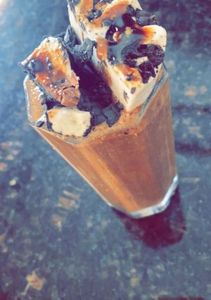 صورة لوصفة ميلك شيك موز مع مكسرات 😋