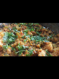 A picture of Veg keema (soya granules).