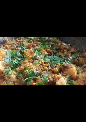 A picture of Veg keema (soya granules).