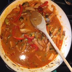 A picture of Thai red curry.