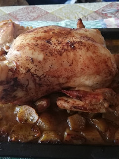 Una foto de Pollo asado de mamá 🐔