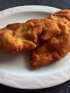 O poză a rețetei Snițele din piept de pui (pane).