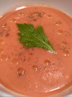Una foto de Crema de Tomate y Apio