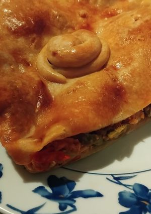 Foto principal de 🫓Empanada de bonito 🐟con aceitunas 🫒