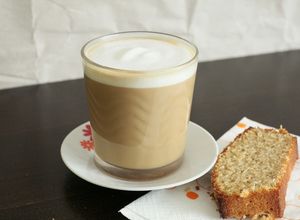 Foto principal de Café con leche con muuuucha espumita ☕🍶