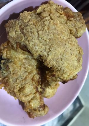 A picture of KFC chicken.