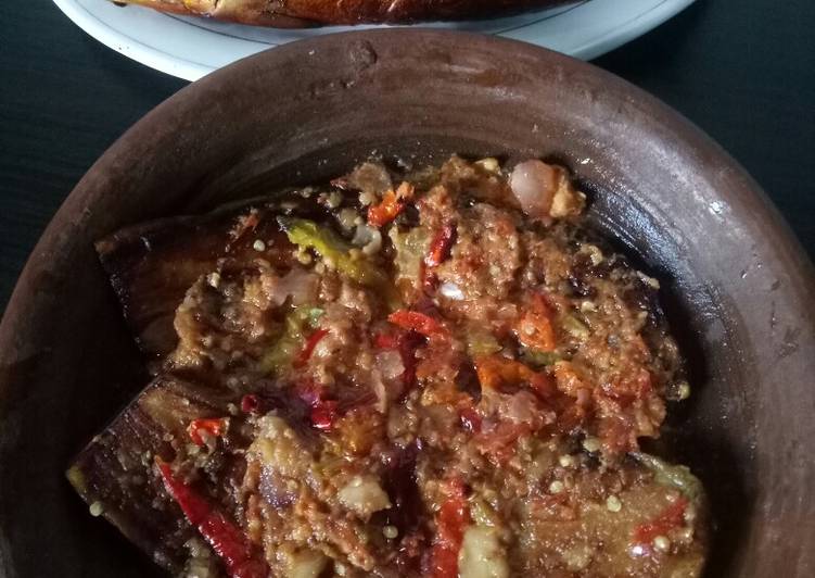 Terong Penyet Sambel Kemiri