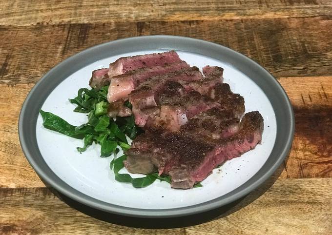 Dry aged sirloin, green salad, horseradish dressing