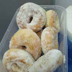รูปของ Donat ekonomis Empuk Lembut Tanpa Telur