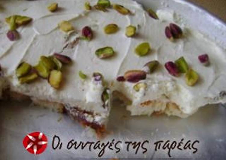 Ekmek with stale tsoureki