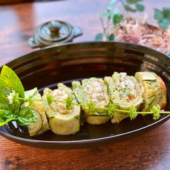 A picture of Zucchini Roll.