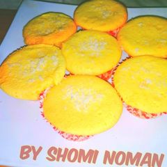 A picture of Lemon cup cake.