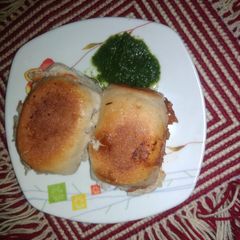 A picture of Pav bhaji tosat.