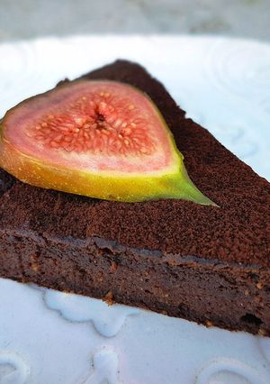 Fügés csokitorta (glutén- és tejmentes) recept fotója