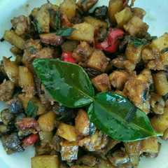รูปของ Sambel goreng ati dan kentang