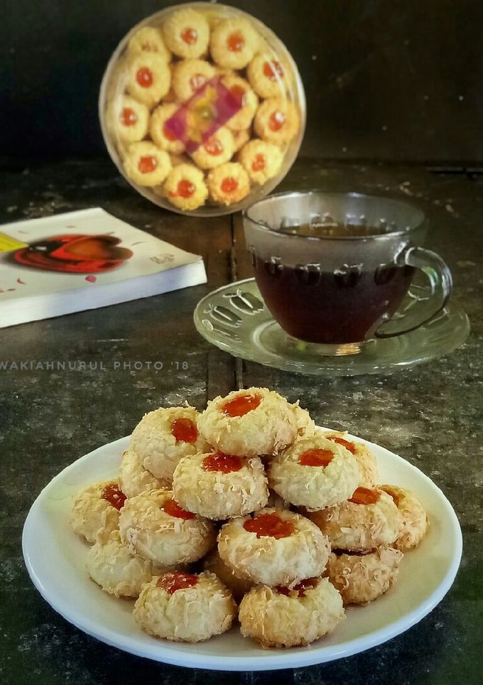 Foto resep Thumbprint Cookies