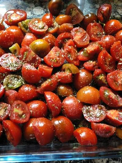Una foto de Tomates Asados